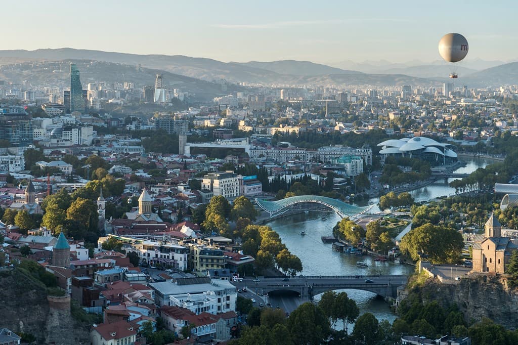 Travel Agencies in Tbilisi: How to Choose the Right Tour Operator (2026)