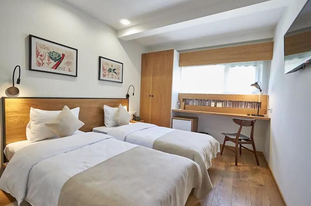 1758279088780-327840641