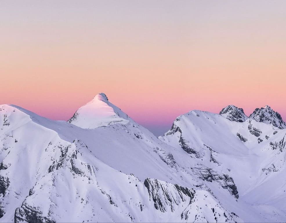 Private Kazbegi Tour 2025: Why It's Better Than Group Tours