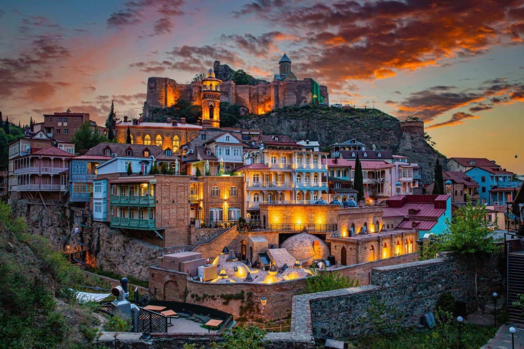 How Much Does a Trip to Georgia Cost in 2026? (Budget vs Luxury)